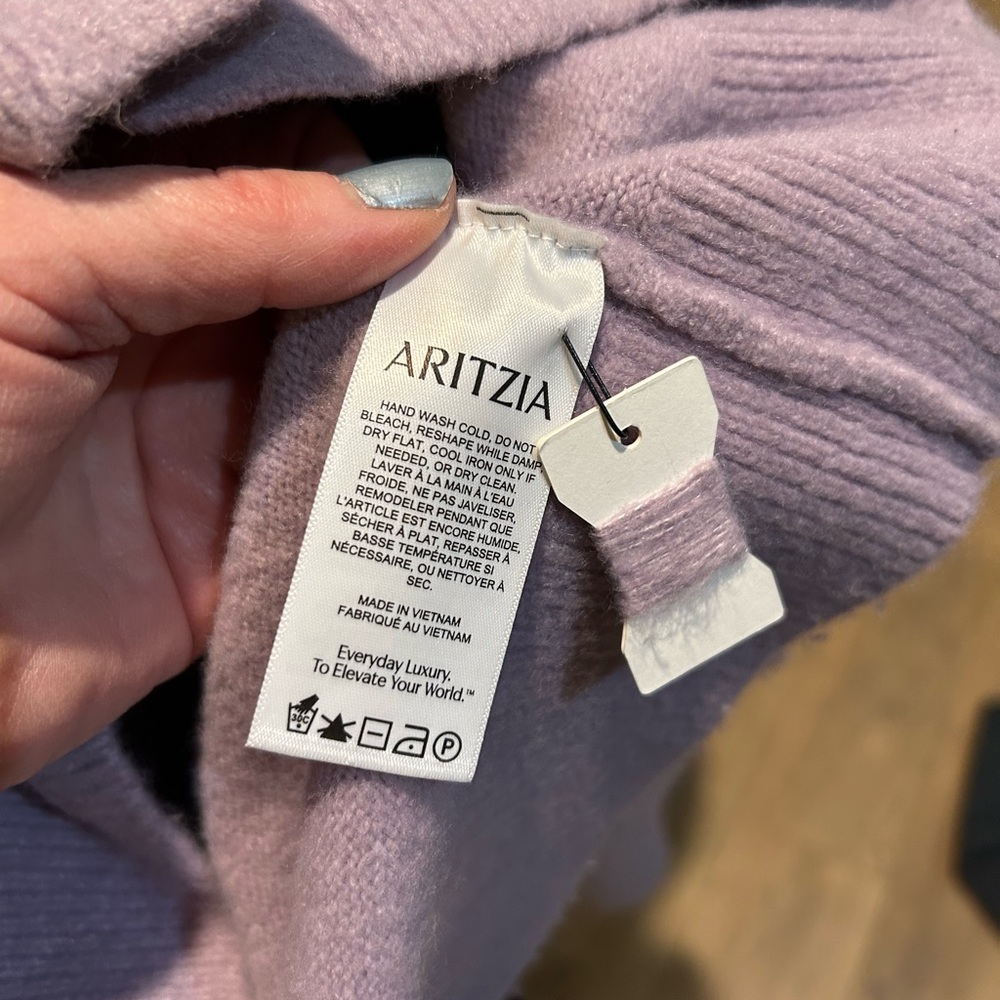 Aritzia TNA Lavender Women's Cardigan Medium - Picture 3 of 4
